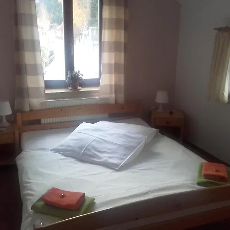 Anna Hotel 3*