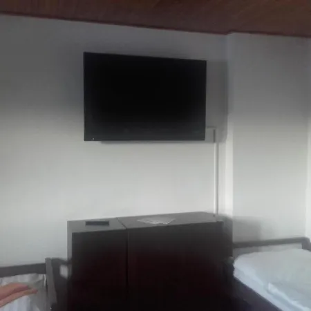Anna Hotel 3*