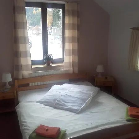 Hotel Anna 3*