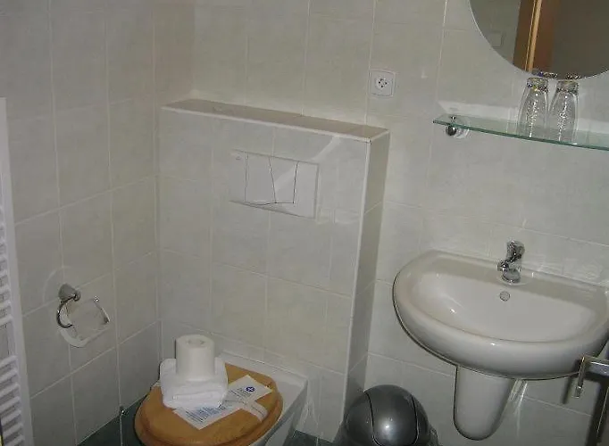 Hotel Anna 3*