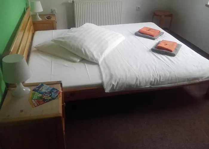 Hotel Anna 3*