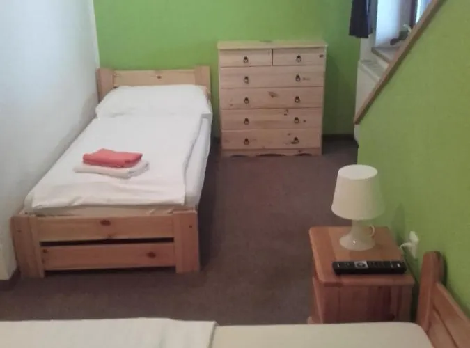 Anna Hotel 3*