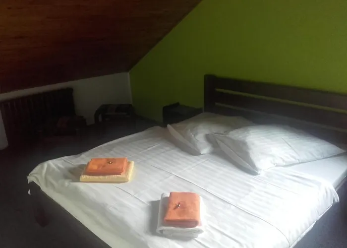 Anna Hotel 3*