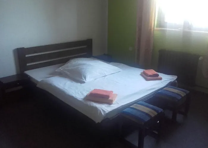 Anna Hotel 3*